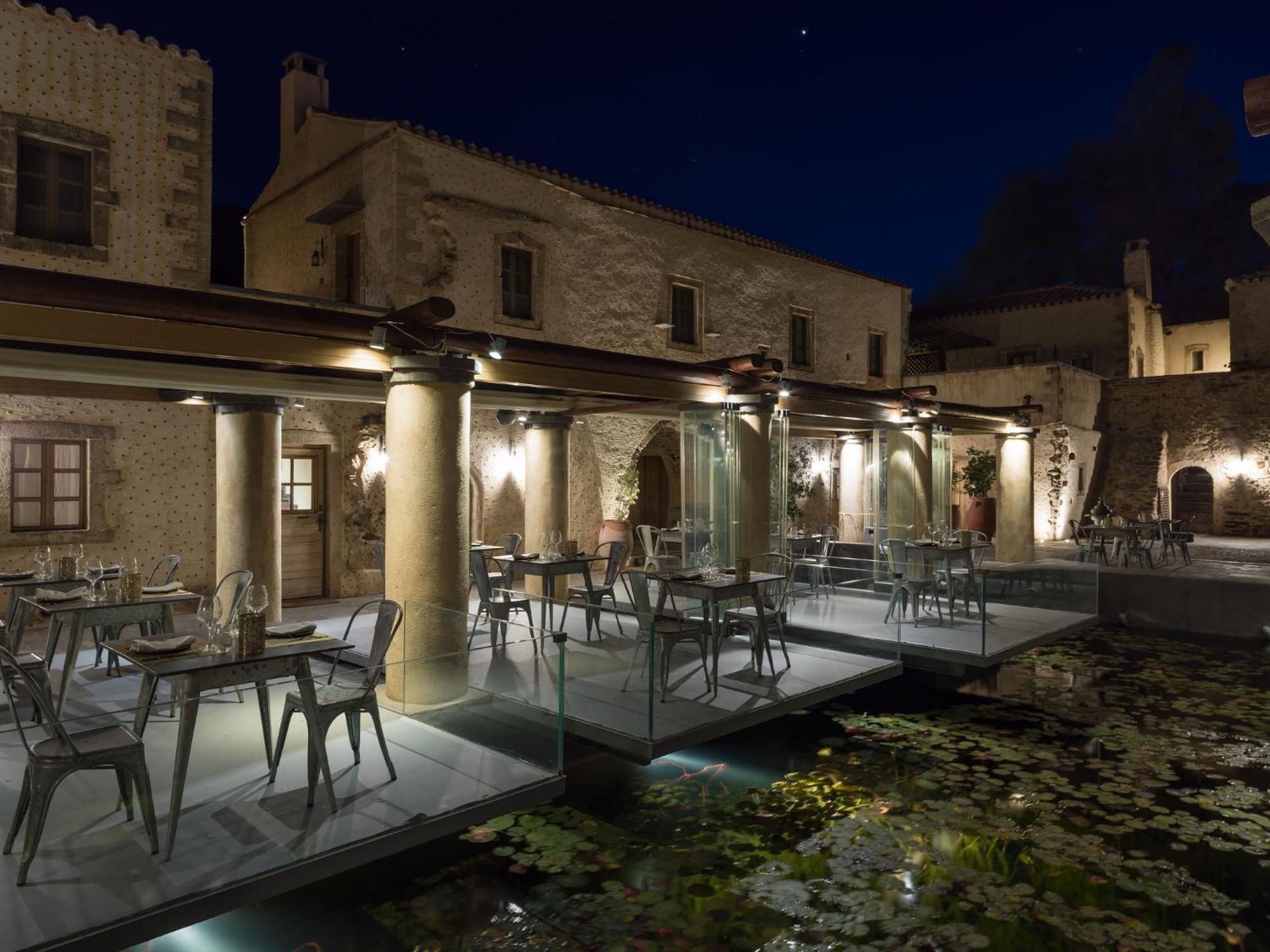 Kinsterna Hotel Monemvasia Luaran gambar
